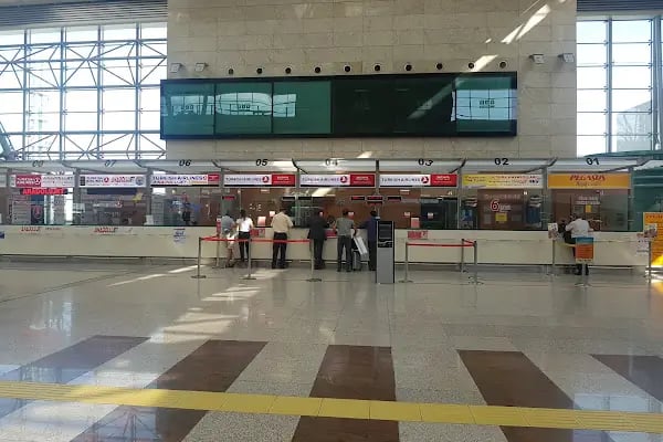 Ptt-giden Yolcu Terminali Şubesi - Resim 4