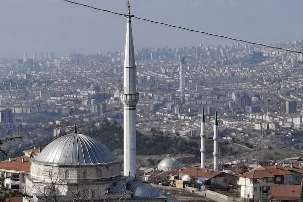 Emir Sultan Cami - Resim 1