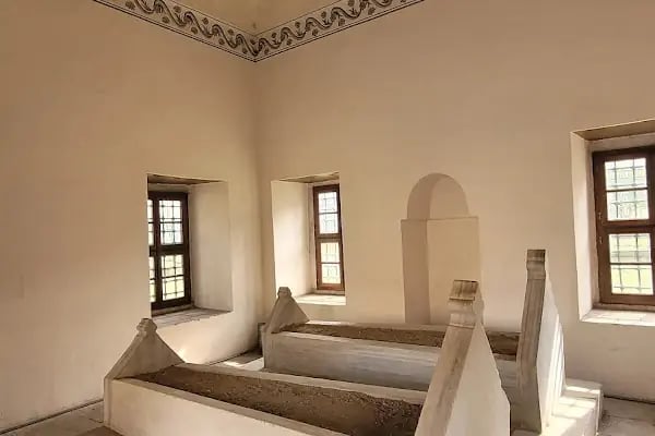 Gülşah Hatun Türbesi - Resim 3