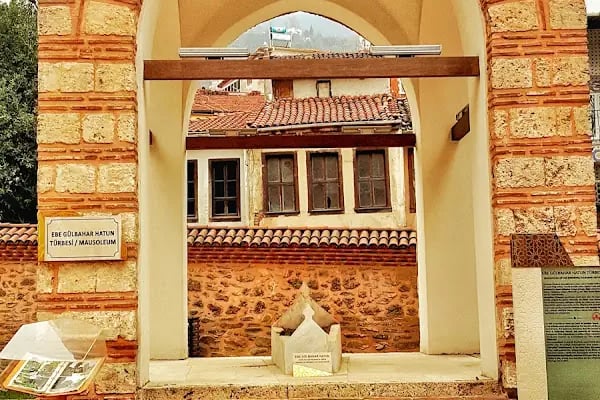 Gülşah Hatun Türbesi - Resim 18