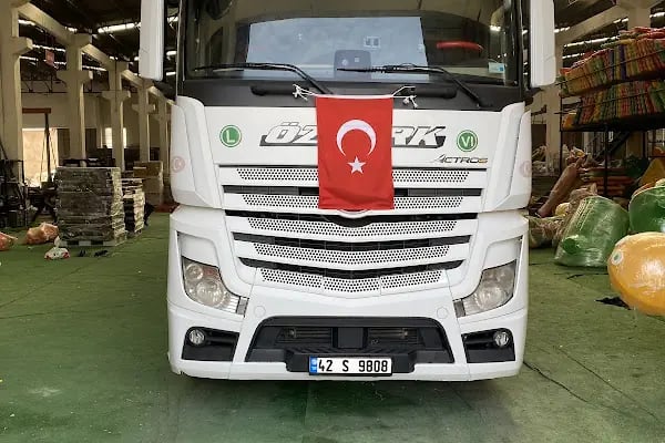 ÖZTÜRK ULUSLARARASI NAKLİYAT KONYA - Resim 11