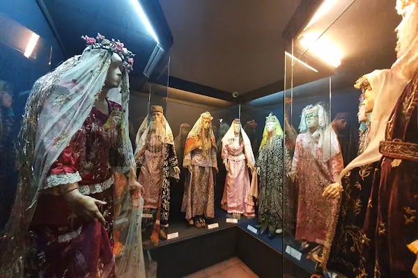 Uluumay Osmanlı Halk Kıyafetleri Ve Takılar Müzesi - Resim 3
