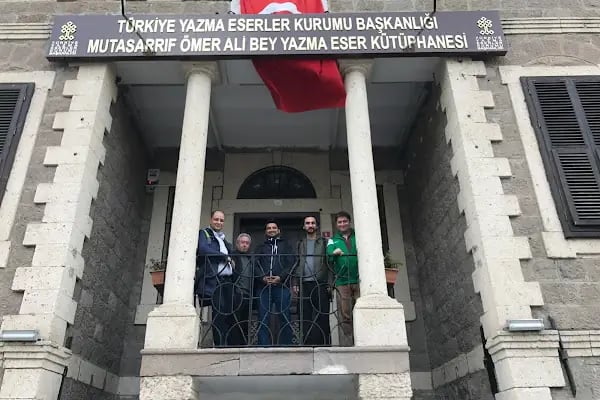 MUTASARRIF ÖMER ALİ BEY YAZMA ESER KÜTÜPHANESİ - Resim 12