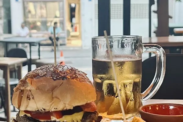 HOT PUB - Resim 4