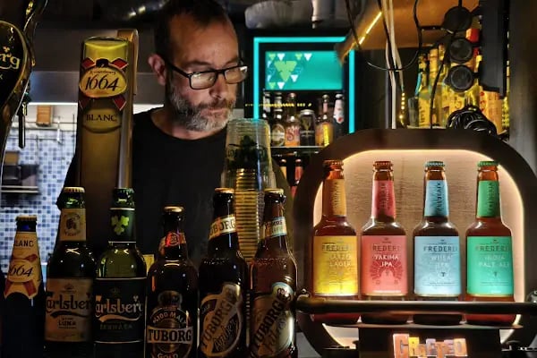 HOT PUB - Resim 10