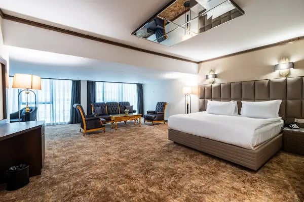 Park Dedeman Kızılay Ankara - Resim 2