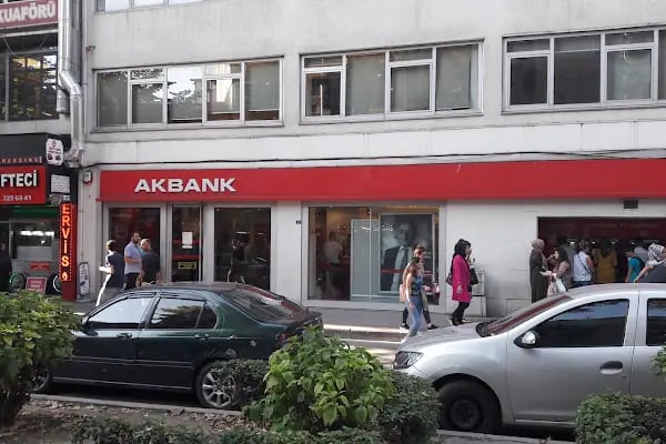 Akbank İzmit Şubesi - Resim 3