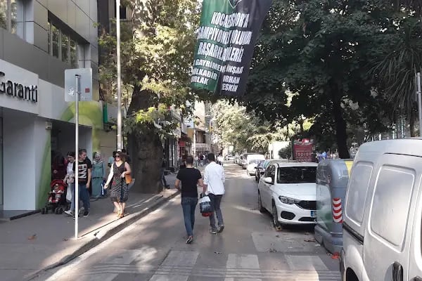 Akbank İzmit Şubesi - Resim 5