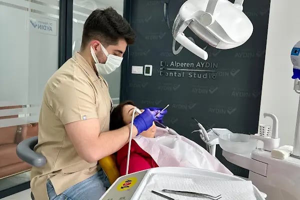 Diş Hekimi Alperen Aydın - Resim 4
