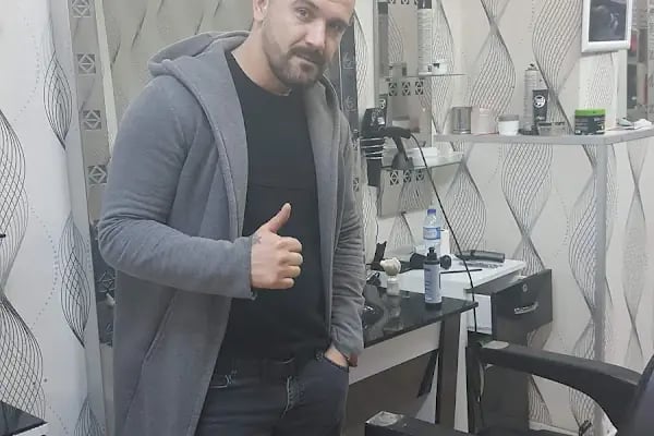 Menekşe Bay Bayan Kuaför - Resim 4