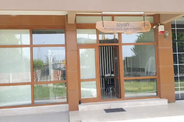 SİYAH FOTOĞRAFÇILIK - Resim 2