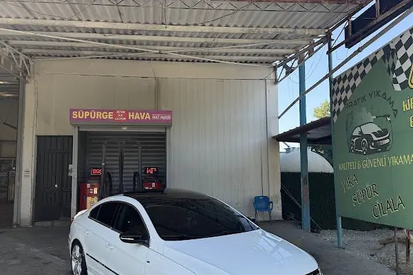 Pratik Garaj Self Servis Oto Yıkama - Resim 17