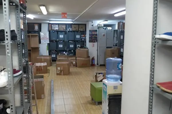 FLO Outlet Arnavutköy Mağazası - Resim 3