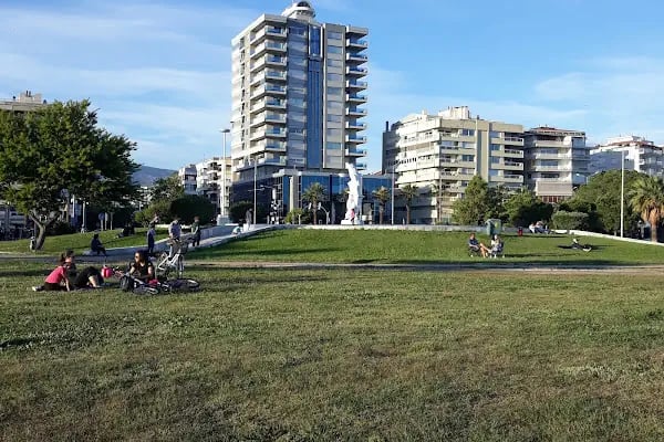 Yunuslar Tramvay Durağı - Resim 8