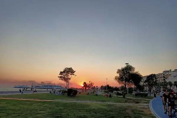 Yunuslar Tramvay Durağı - Resim 7
