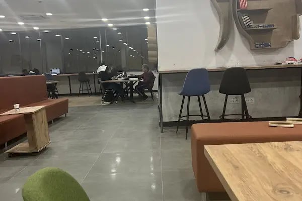 Avcılar Yıldız Kenter Sahnesi - Resim 5