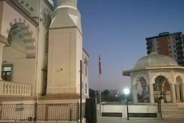 Hacı Hasan ve Saliha Akgül Cami - Resim 8