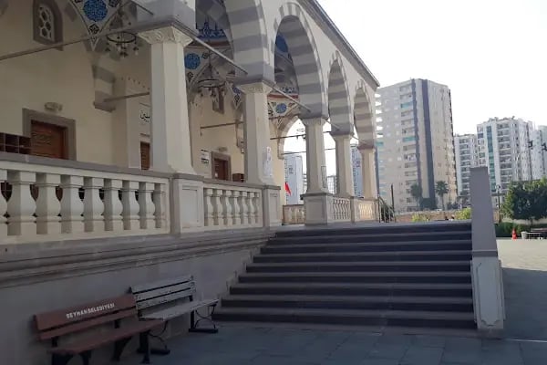Hacı Hasan ve Saliha Akgül Cami - Resim 7