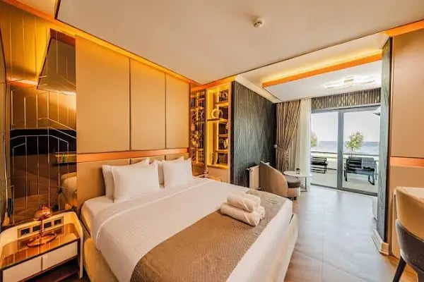 MQ Hotel Suites - Resim 2