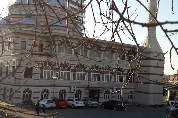 Kucukbakkalkoy Merkez Cami - Resim 5