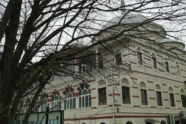 Kucukbakkalkoy Merkez Cami - Resim 7