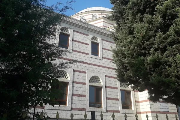 Kucukbakkalkoy Merkez Cami - Resim 6