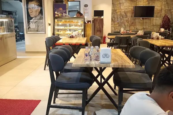Cafe inn internet &amp; PlayStation cafe - Resim 10
