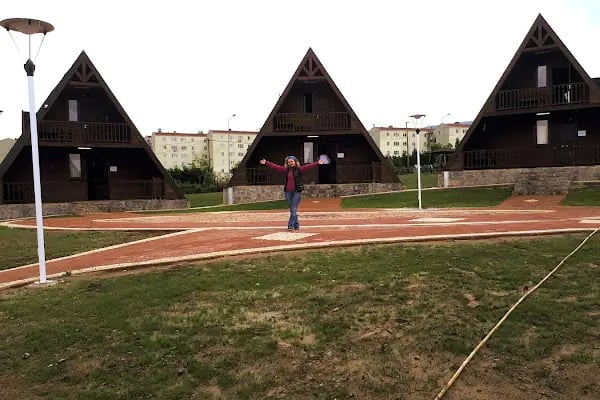 Yenice Belediyesi Gölet Piknik Alanı - Resim 14