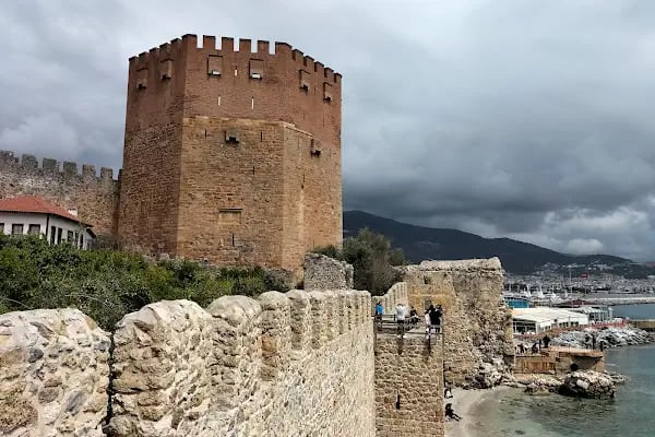 Alanya Alaaddin Keykubat Üniversitesi Kestel Yerleşkesi - Resim 11
