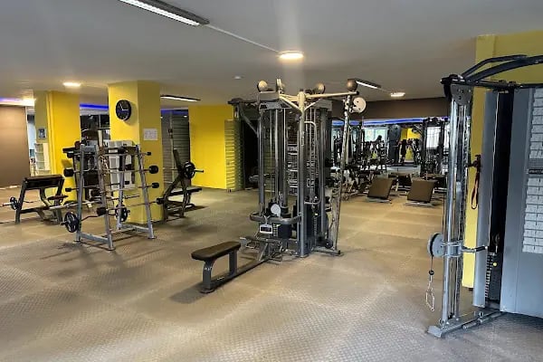 STRONG GYM - Resim 19