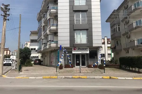 ATADENT BALIKESİR ÖZEL AĞIZ VE DİŞ SAĞLIĞI POLİKLİNİĞİ - Resim 4