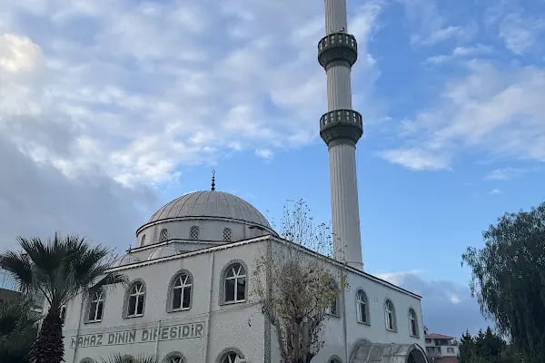Yadigar Cami - Resim 2