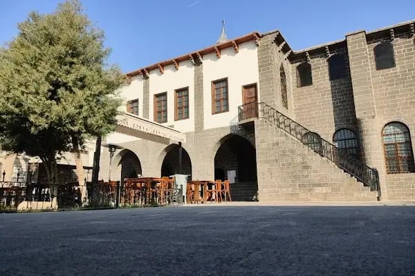 Surp Giragos Kilisesi - Resim 4