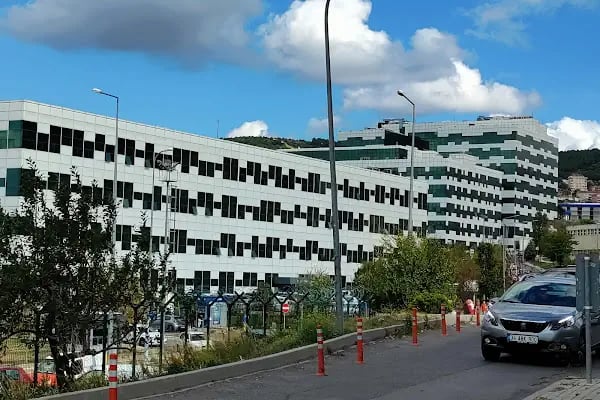 S.B. Marmara Üniversitesi Pendik Eğitim ve Araştırma Hastanesi Prof. Dr. Asaf Ataseven Ek Hizmet Binası - Resim 9