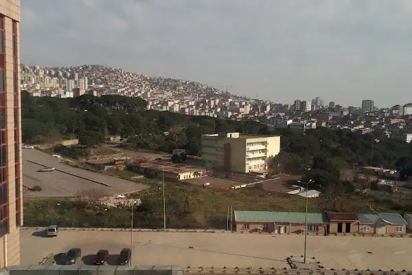 S.B. Marmara Üniversitesi Pendik Eğitim ve Araştırma Hastanesi Prof. Dr. Asaf Ataseven Ek Hizmet Binası - Resim 7