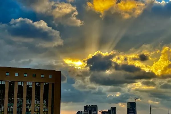S.B. Marmara Üniversitesi Pendik Eğitim ve Araştırma Hastanesi Prof. Dr. Asaf Ataseven Ek Hizmet Binası - Resim 17