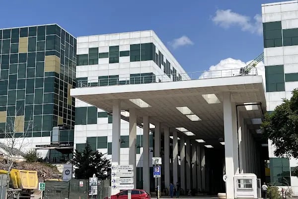 S.B. Marmara Üniversitesi Pendik Eğitim ve Araştırma Hastanesi Prof. Dr. Asaf Ataseven Ek Hizmet Binası - Resim 13