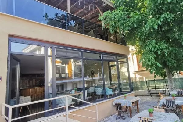 Garden Terrace Otel - Resim 6