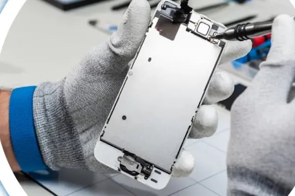 Uğurcan Kırtasiye & Bilgisayar & Cep Telefonu Teknik Servisi - Resim 3