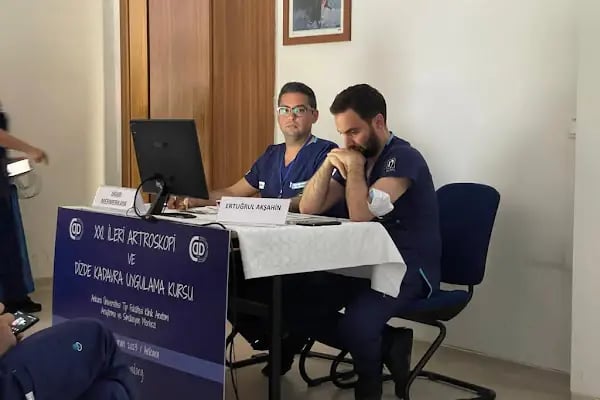 Prof.Dr.Musa Uğur Mermerkaya Artroskopi,Menisküs Yırtığı, Total Diz Protezi, Çapraz Bağ Tedavisi , Omuz Artroskopisi - Resim 8