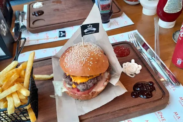 Marnel Restaurant Cafe - Resim 17