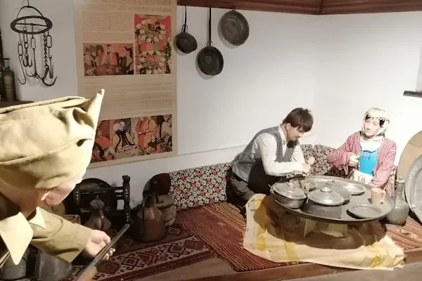 Turgutlu Kent Müzesi - Resim 12