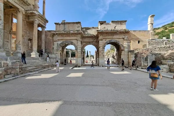 Hierapolis Apollon tapınağı - Resim 14
