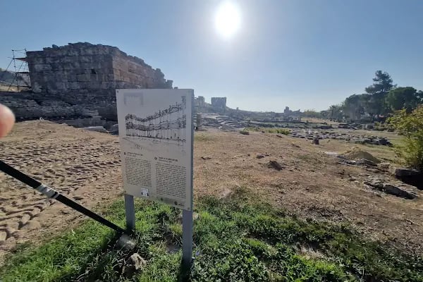 Hierapolis Apollon tapınağı - Resim 7