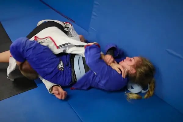 Yolcu Jiu Jitsu MMA UFC Savunma Sanatları Spor Salonu Konya - Resim 15