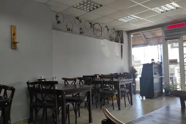 Moon &amp; Sea Cafe Lounge - Resim 16
