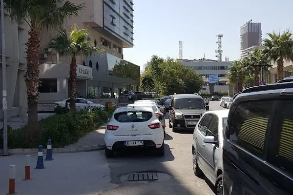Bayraklı Tapu Müdürlüğü - Resim 3