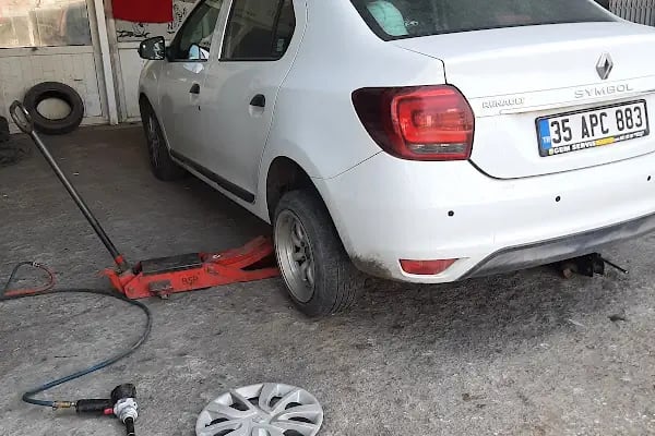 Aykut Oto Lastik Yol Yardım Hizmetleri - Resim 17