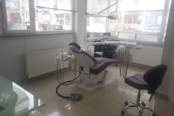 DİŞ HEKİMİ H.Çağlayan DEMİRKAN - Resim 3