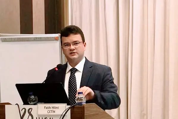 Doç. Dr. Fatih Hilmi Çetin Çocuk/Ergen Ruh Sağlığı ve Hastalıkları Uzmanı - Resim 10